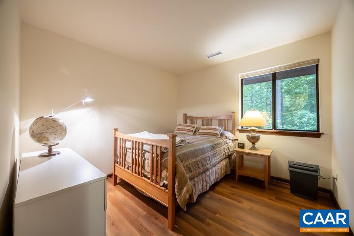 4365 BEAVER CREEK RD