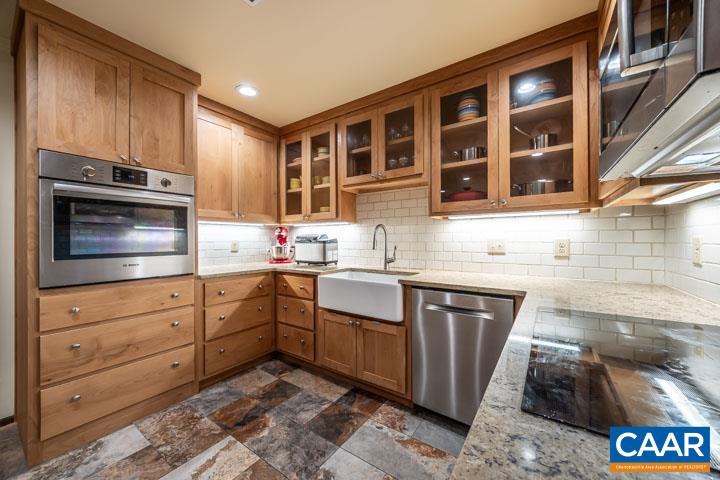 4365 BEAVER CREEK RD