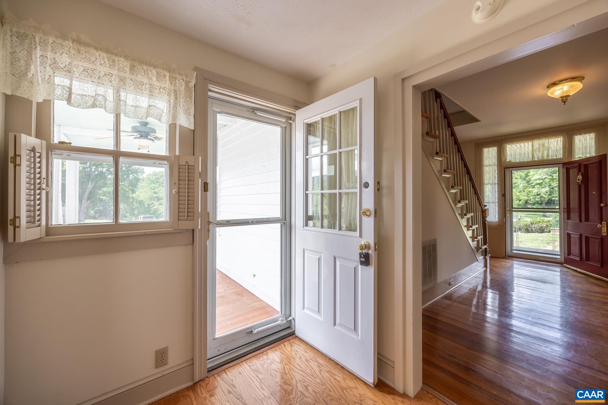2072 EAST BRANCH LOOP