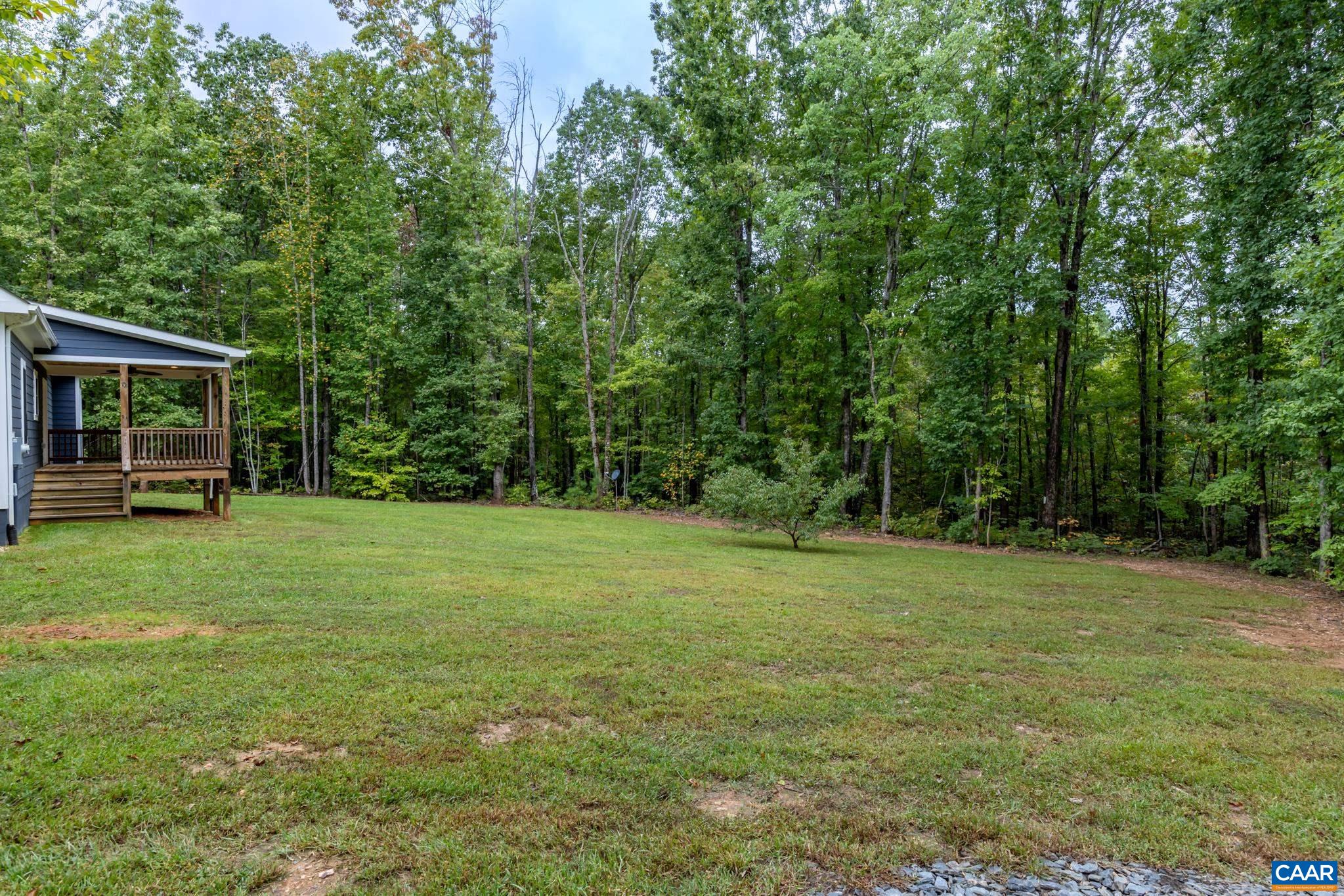 1387 SPREADING OAK RD