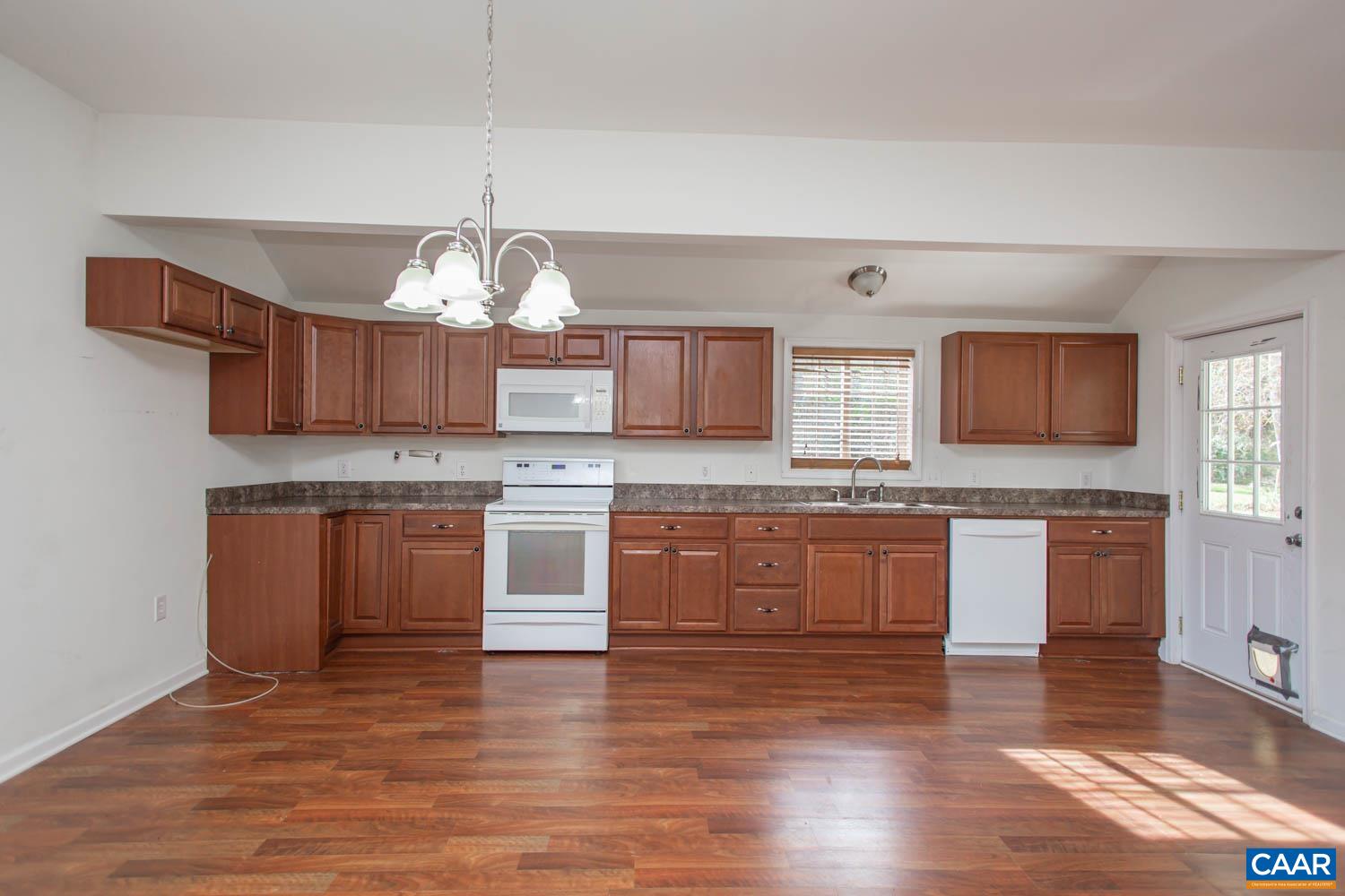 2239 SALEM RD