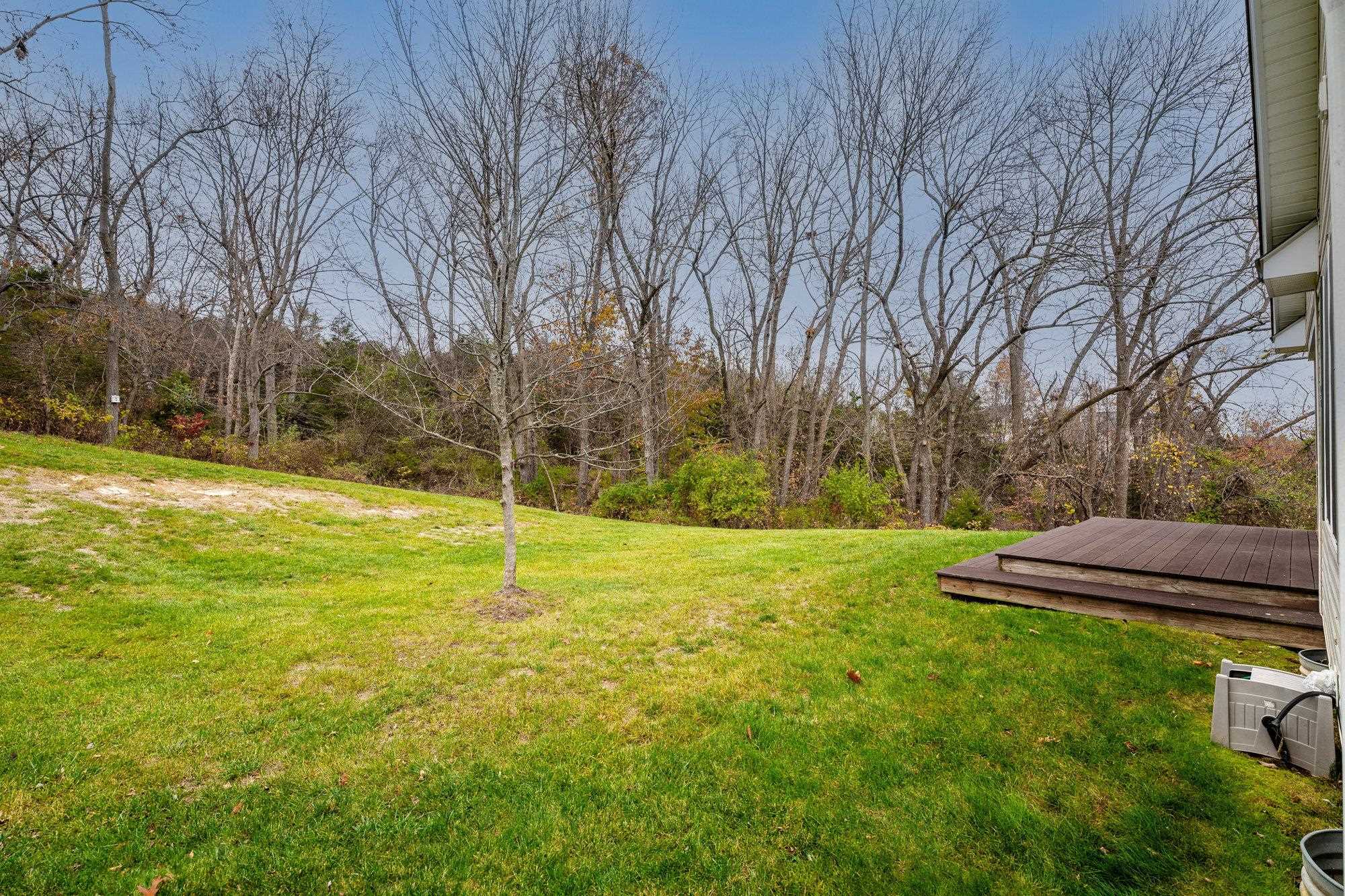 527 HICKORY GROVE CIR