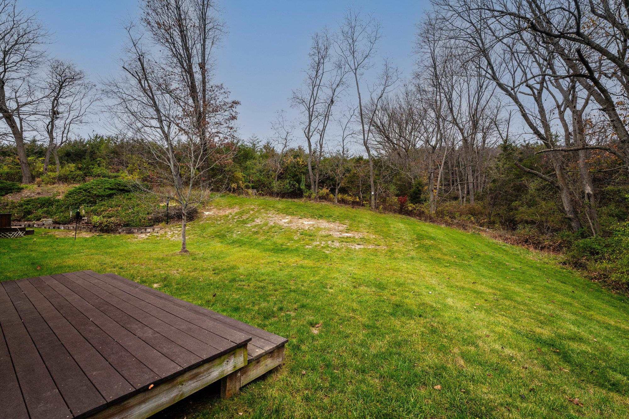 527 HICKORY GROVE CIR