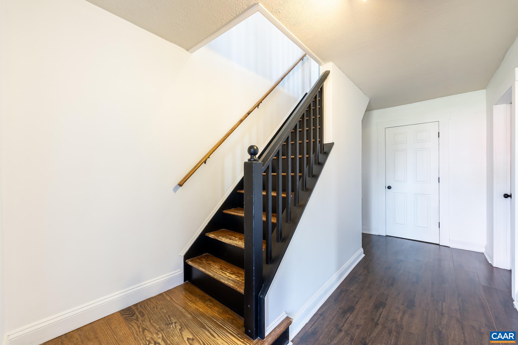 19007 RD
