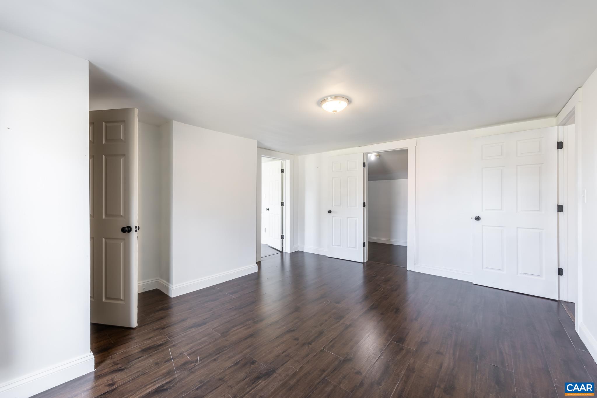 19007 RD