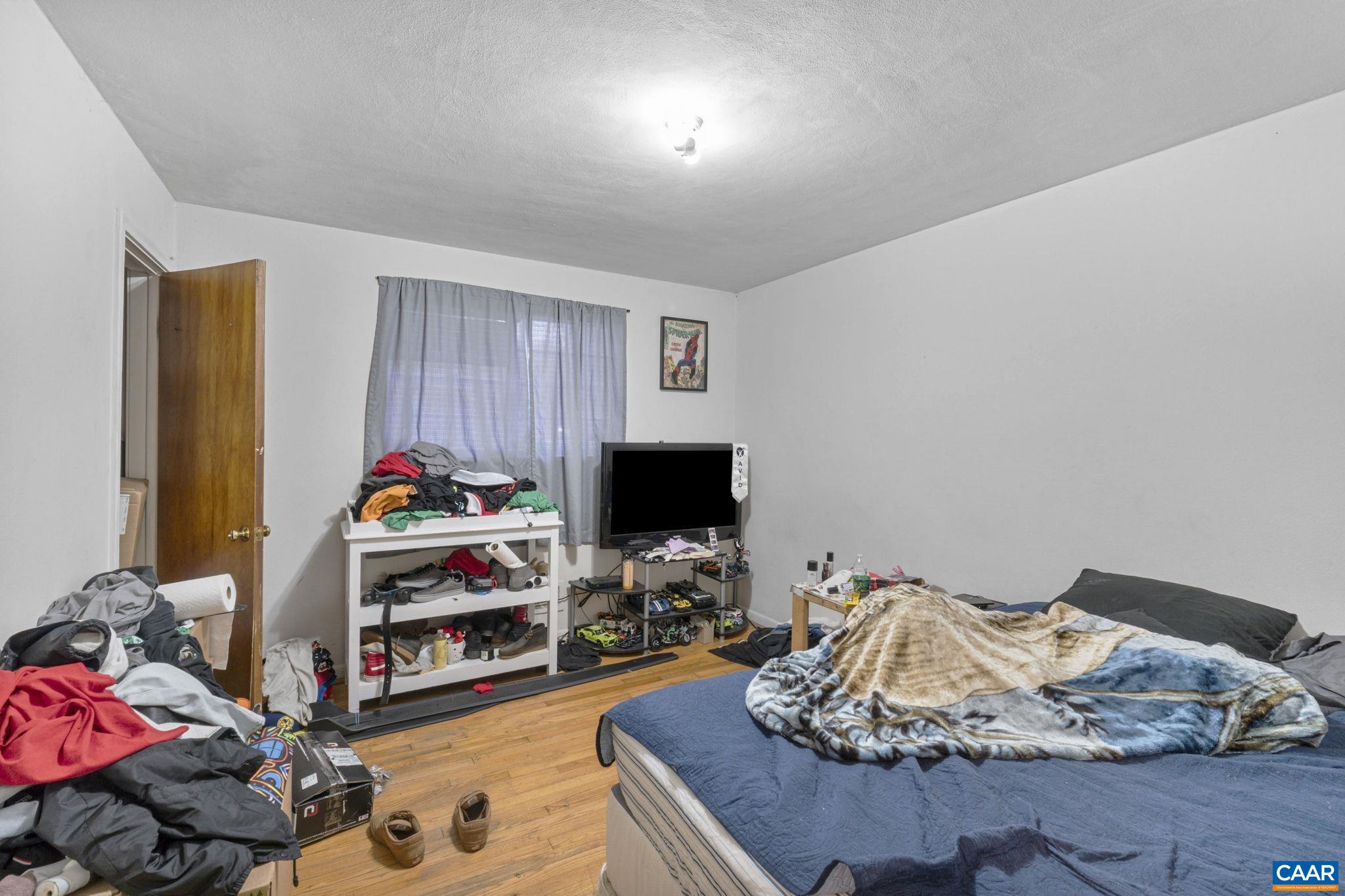 2301 N NORTH BERKSHIRE RD Unit: A and B