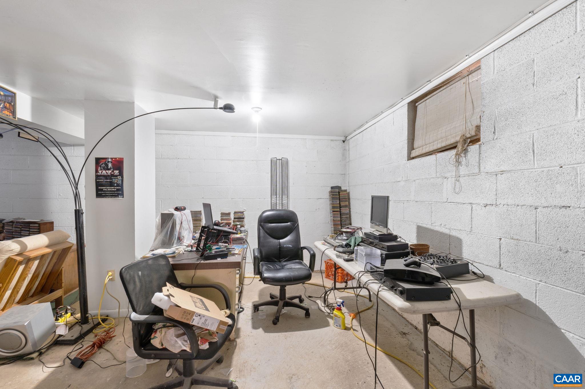 2301 N NORTH BERKSHIRE RD Unit: A and B