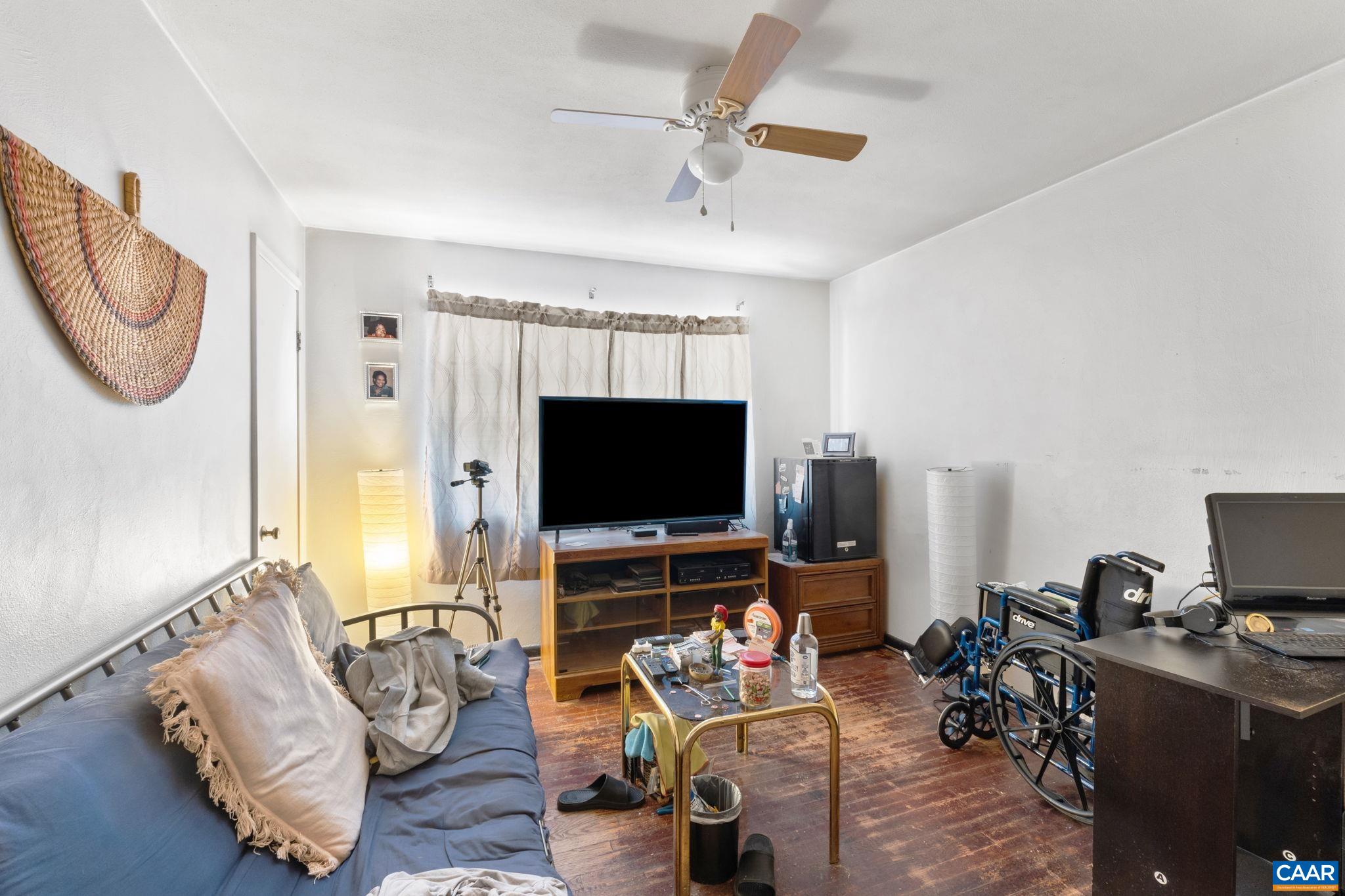 2301 N NORTH BERKSHIRE RD Unit: A and B