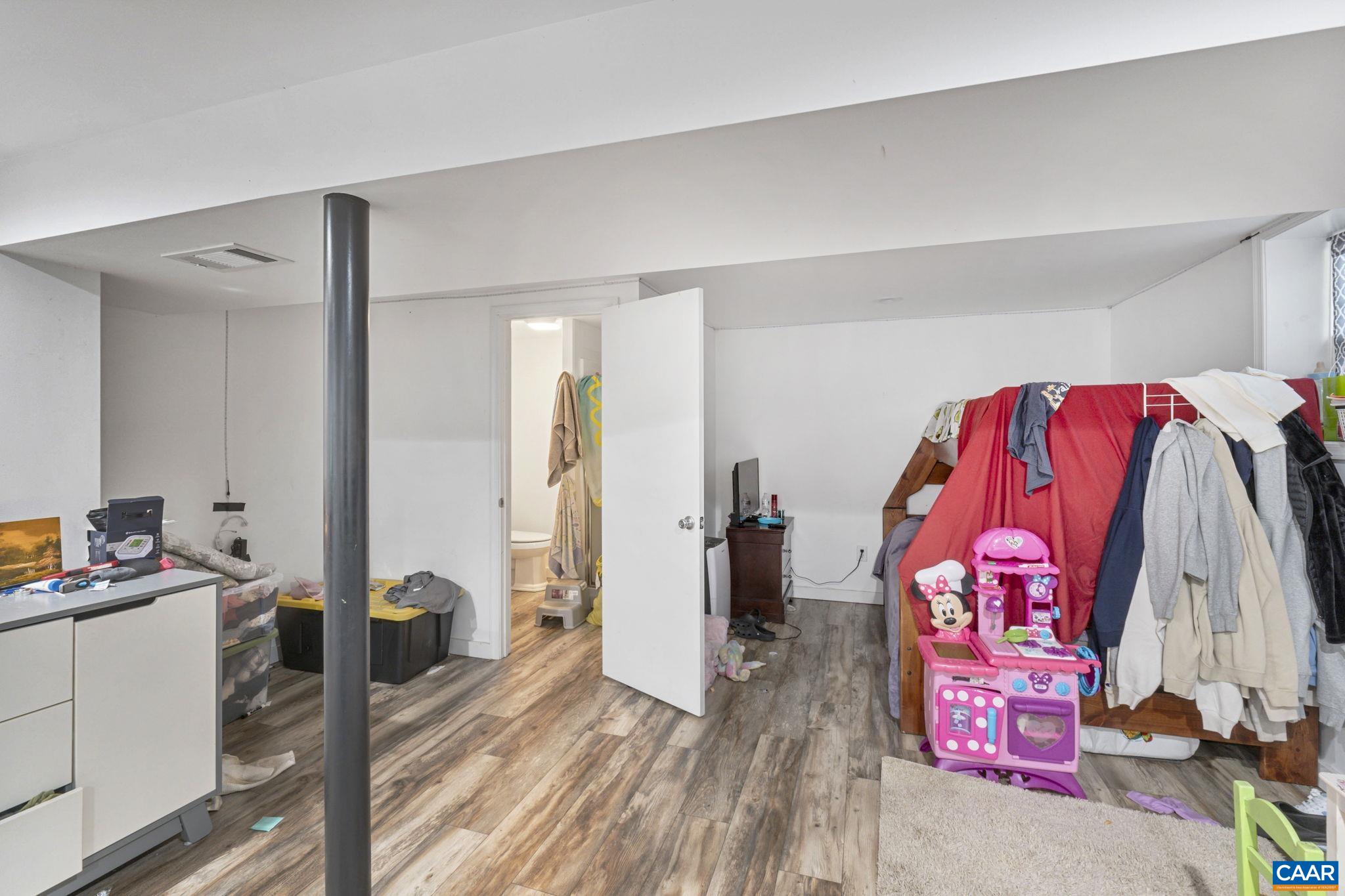 2301 N NORTH BERKSHIRE RD Unit: A and B