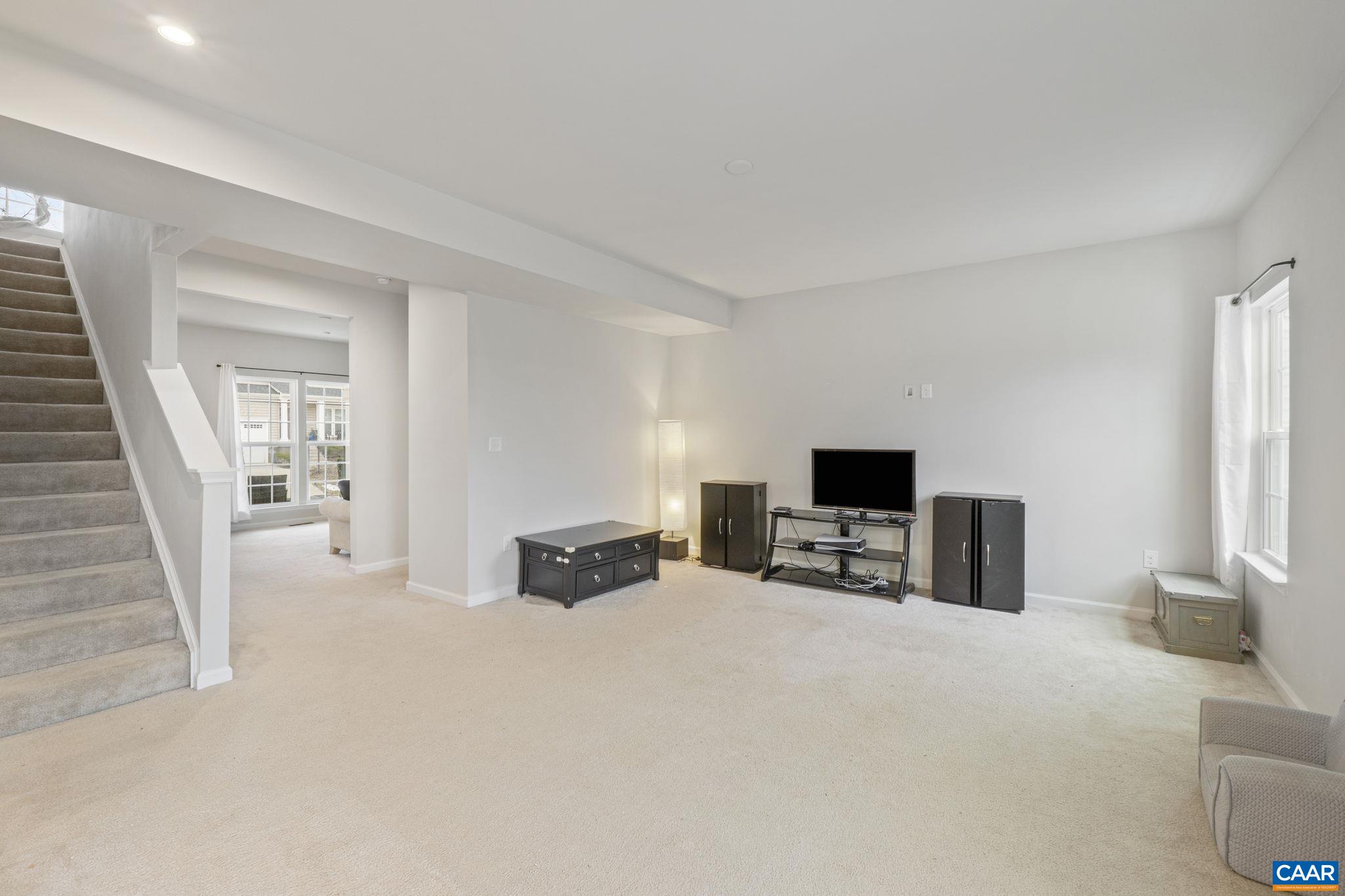 4411 SUNSET DR