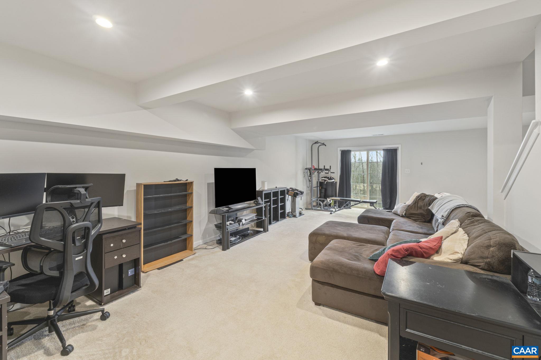 4411 SUNSET DR
