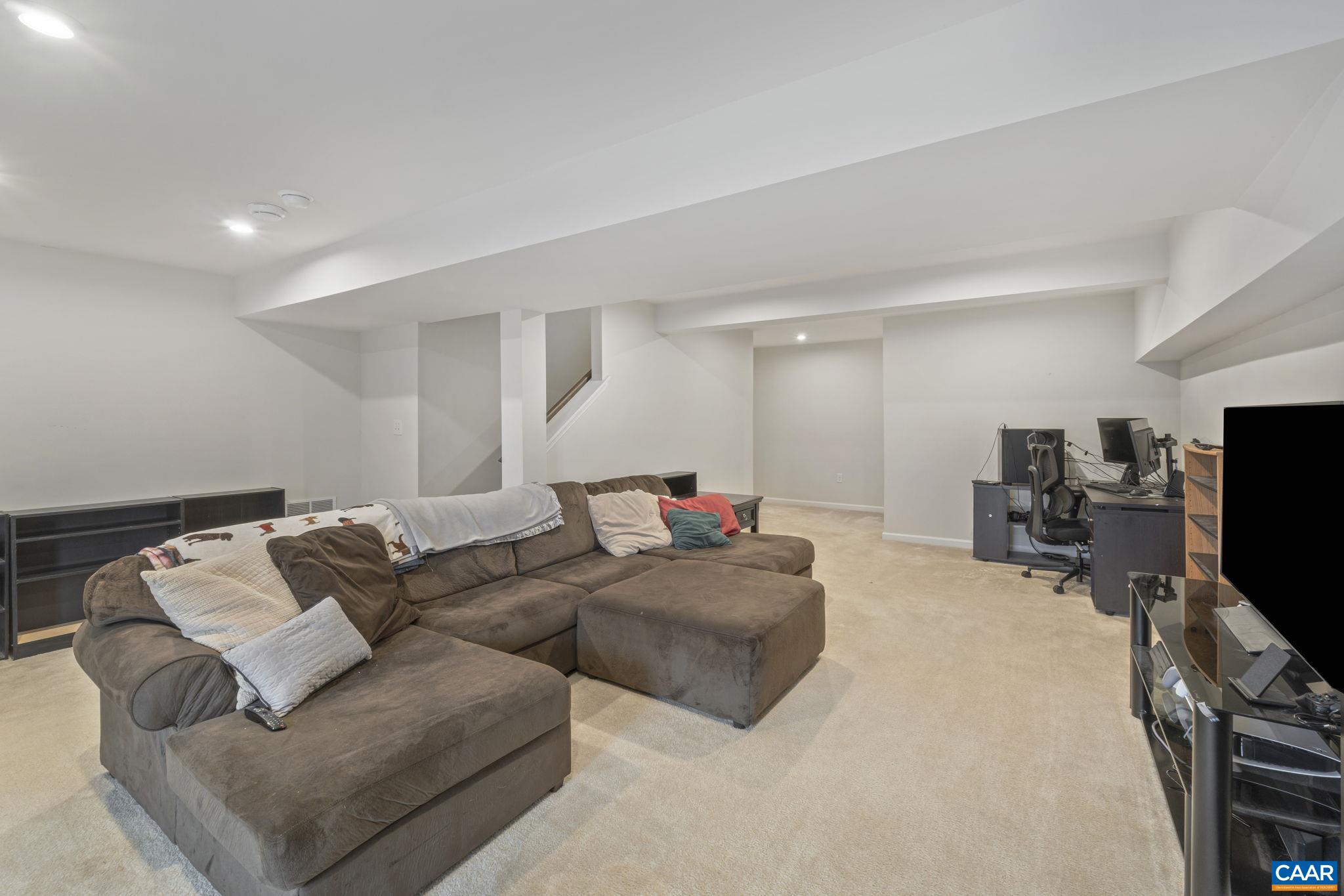 4411 SUNSET DR
