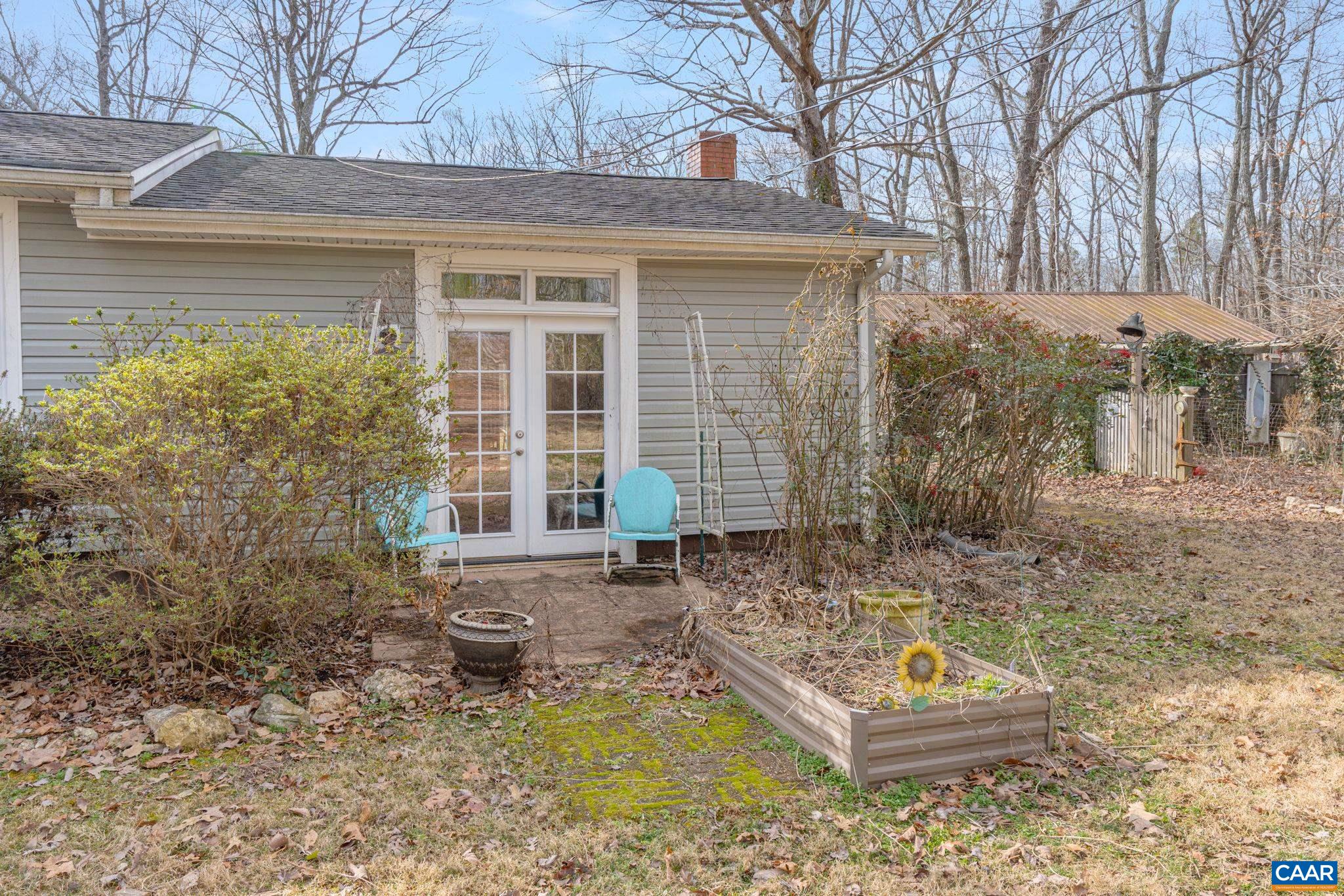 2062 RURITAN LAKE RD