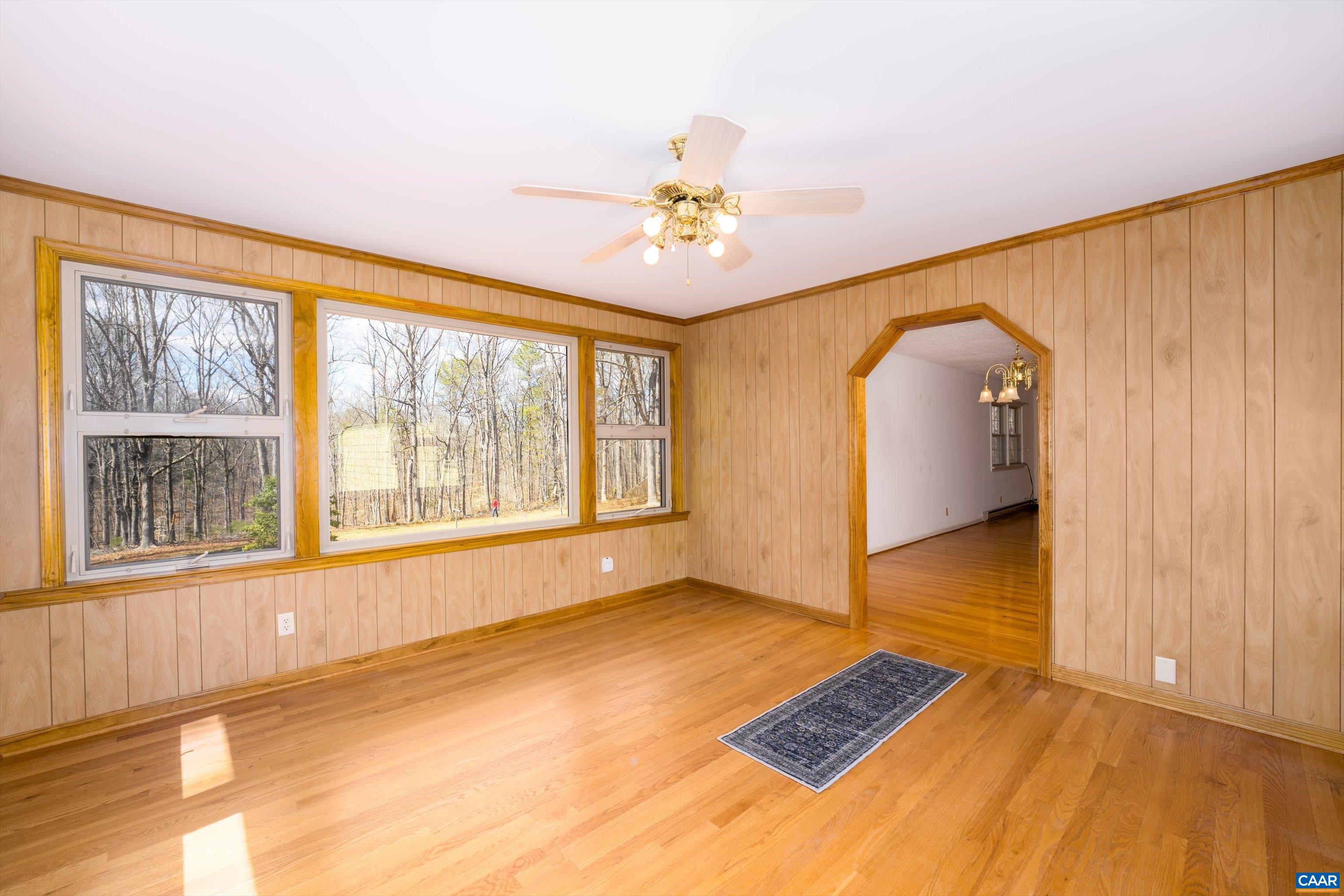2296 THOMAS JEFFERSON PKWY