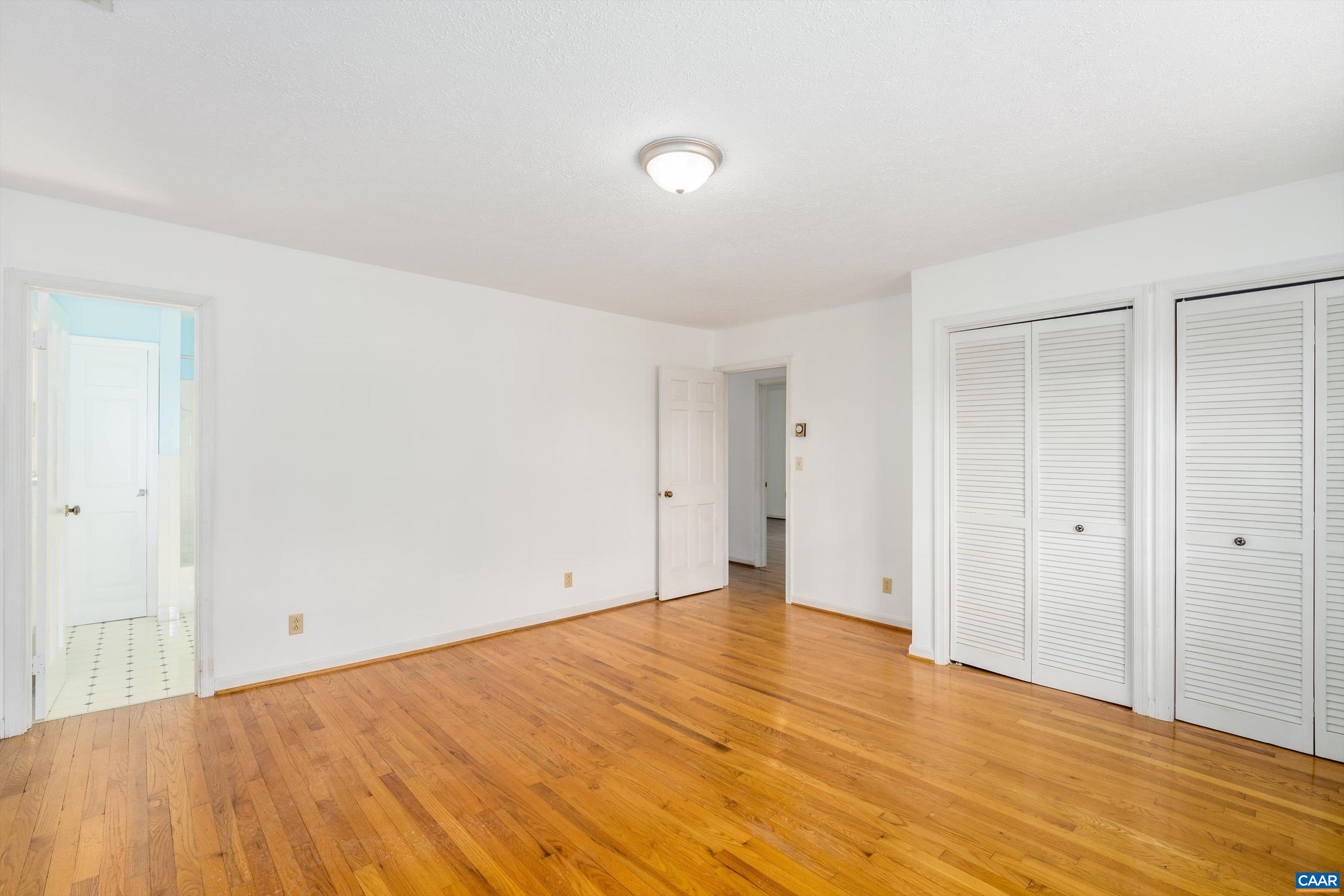 2296 THOMAS JEFFERSON PKWY