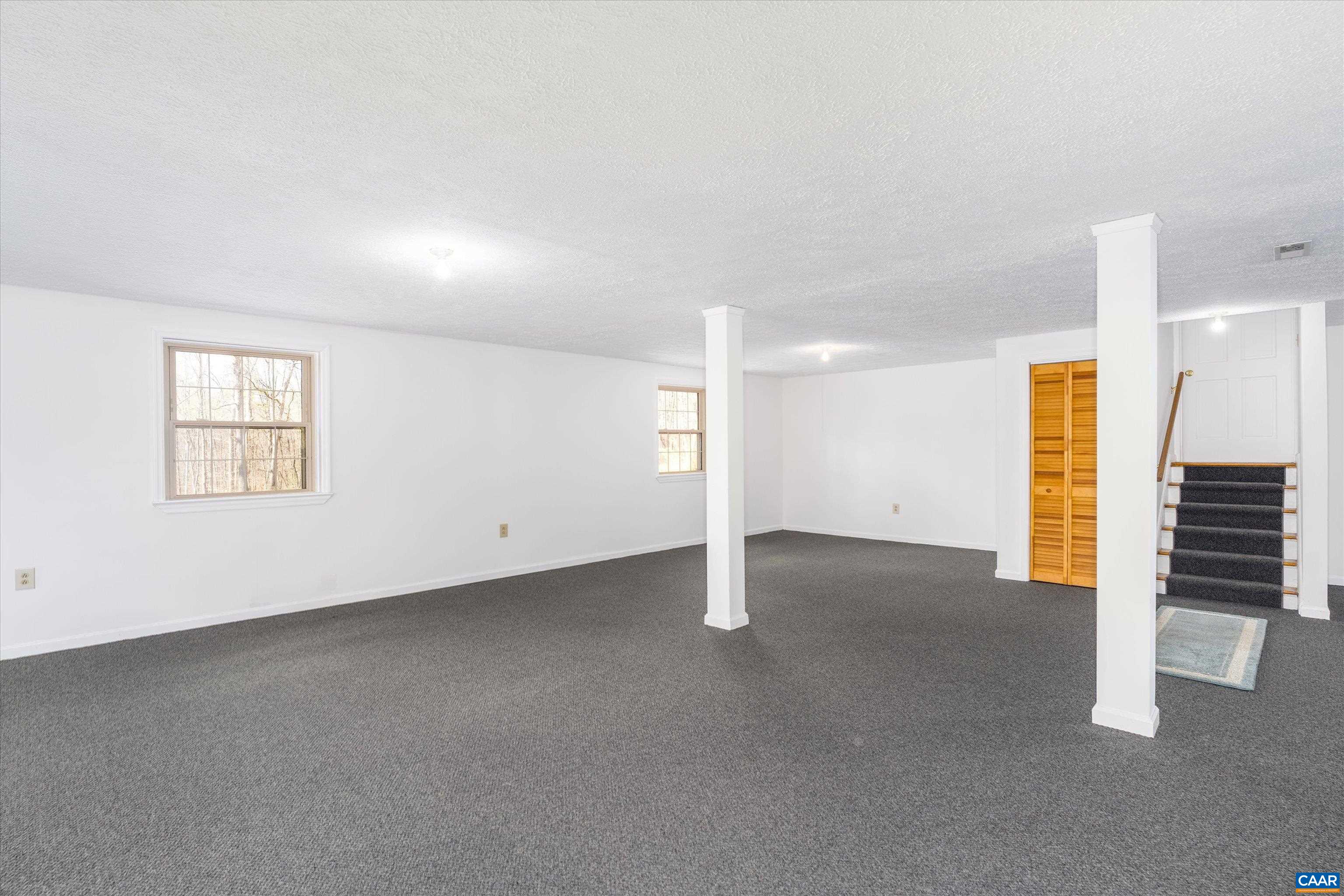 2296 THOMAS JEFFERSON PKWY