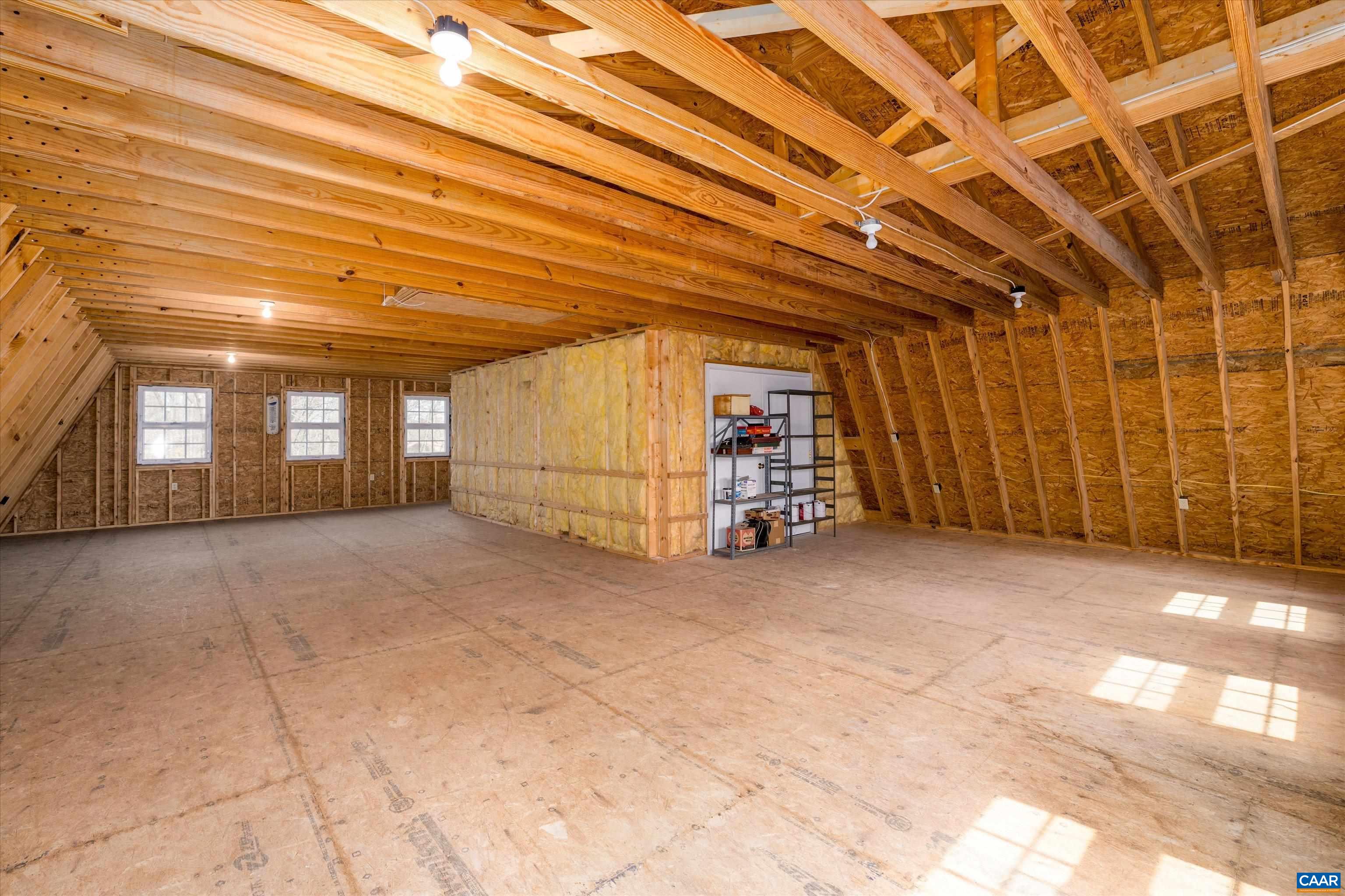 2296 THOMAS JEFFERSON PKWY