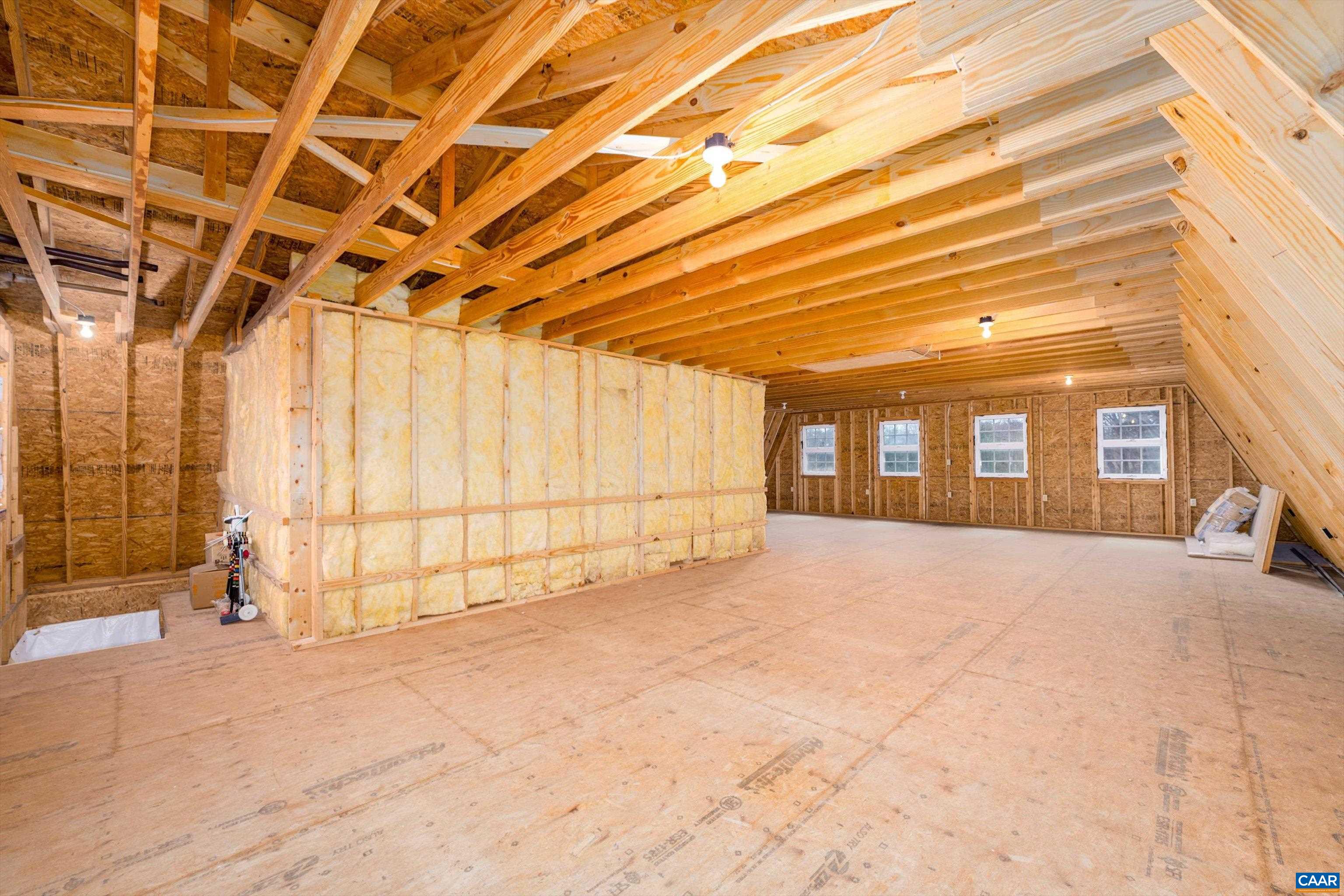2296 THOMAS JEFFERSON PKWY