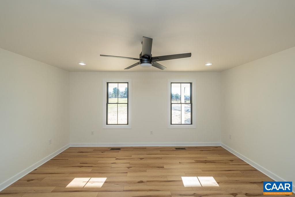 Lot 1 SPREADING OAK RD