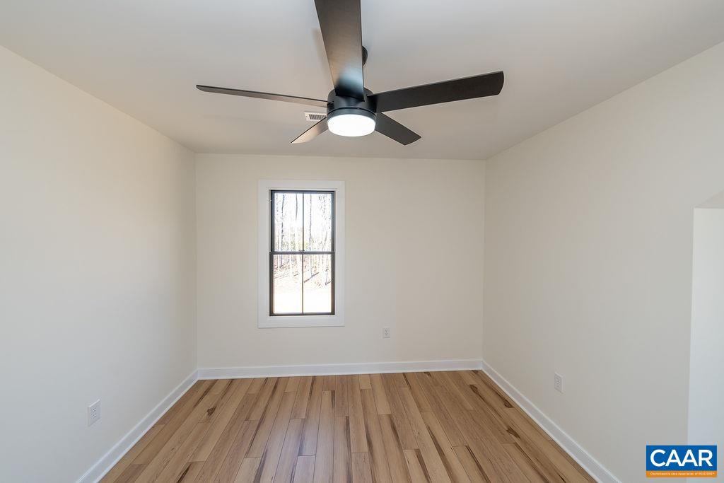 Lot 1 SPREADING OAK RD