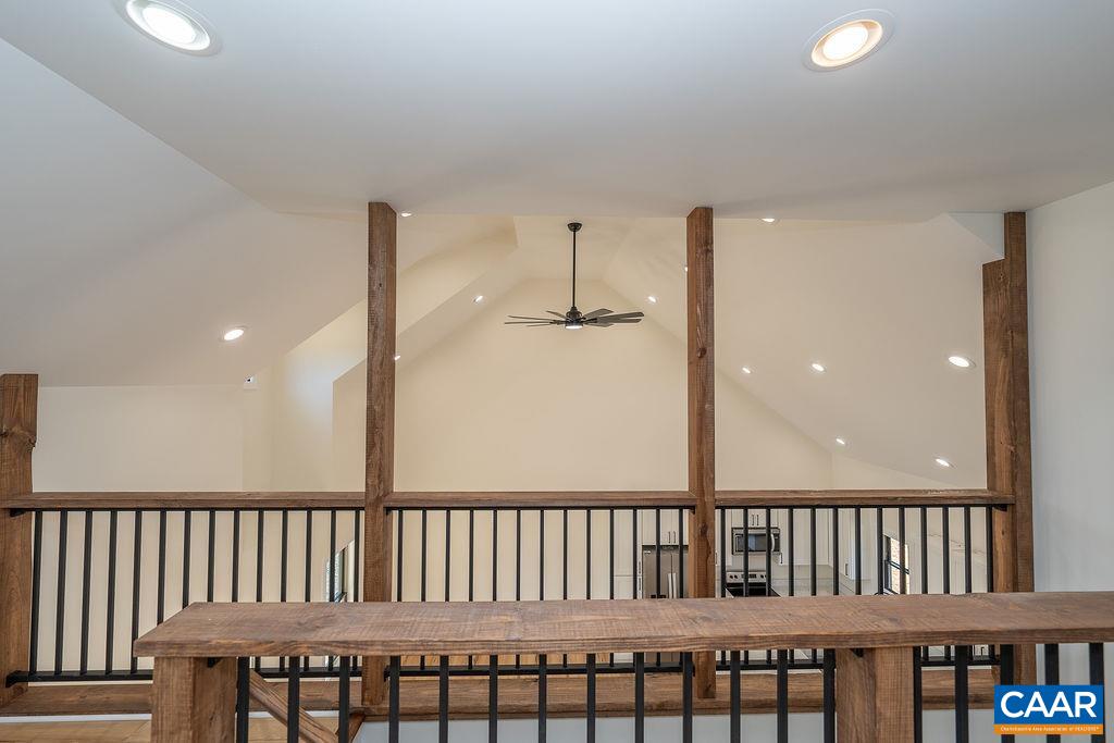 Lot 1 SPREADING OAK RD