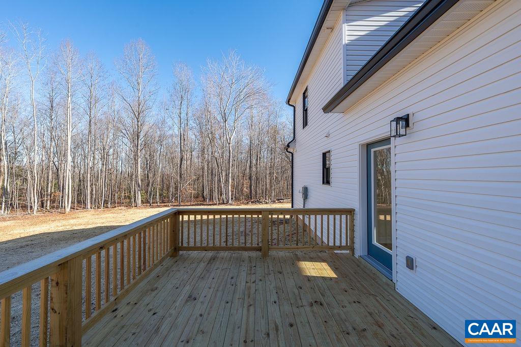 Lot 1 SPREADING OAK RD