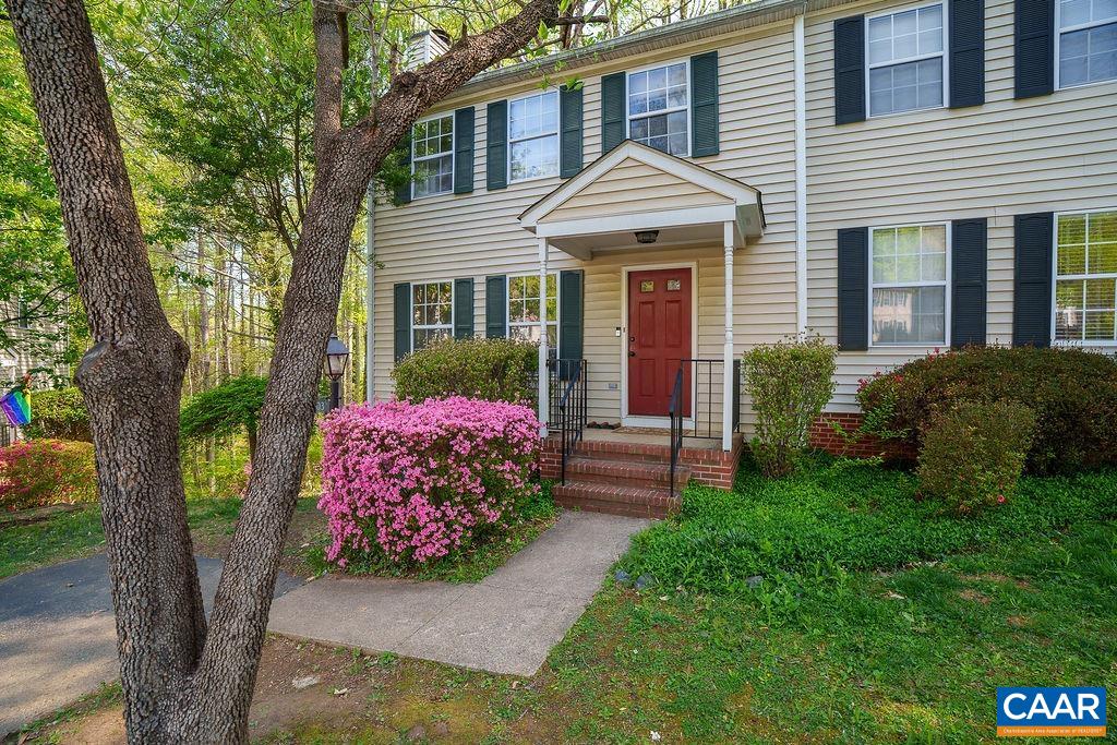 303 WESTFIELD RD