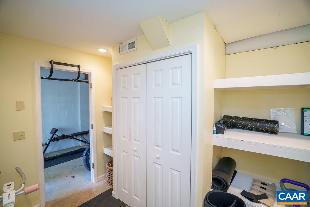 303 WESTFIELD RD