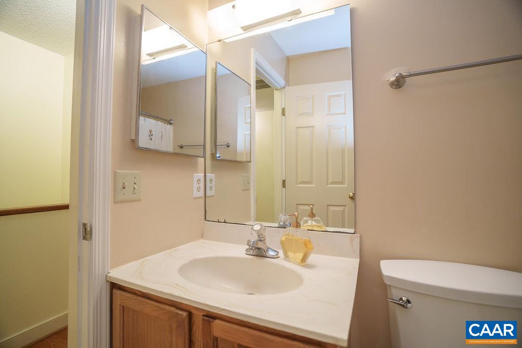 303 WESTFIELD RD