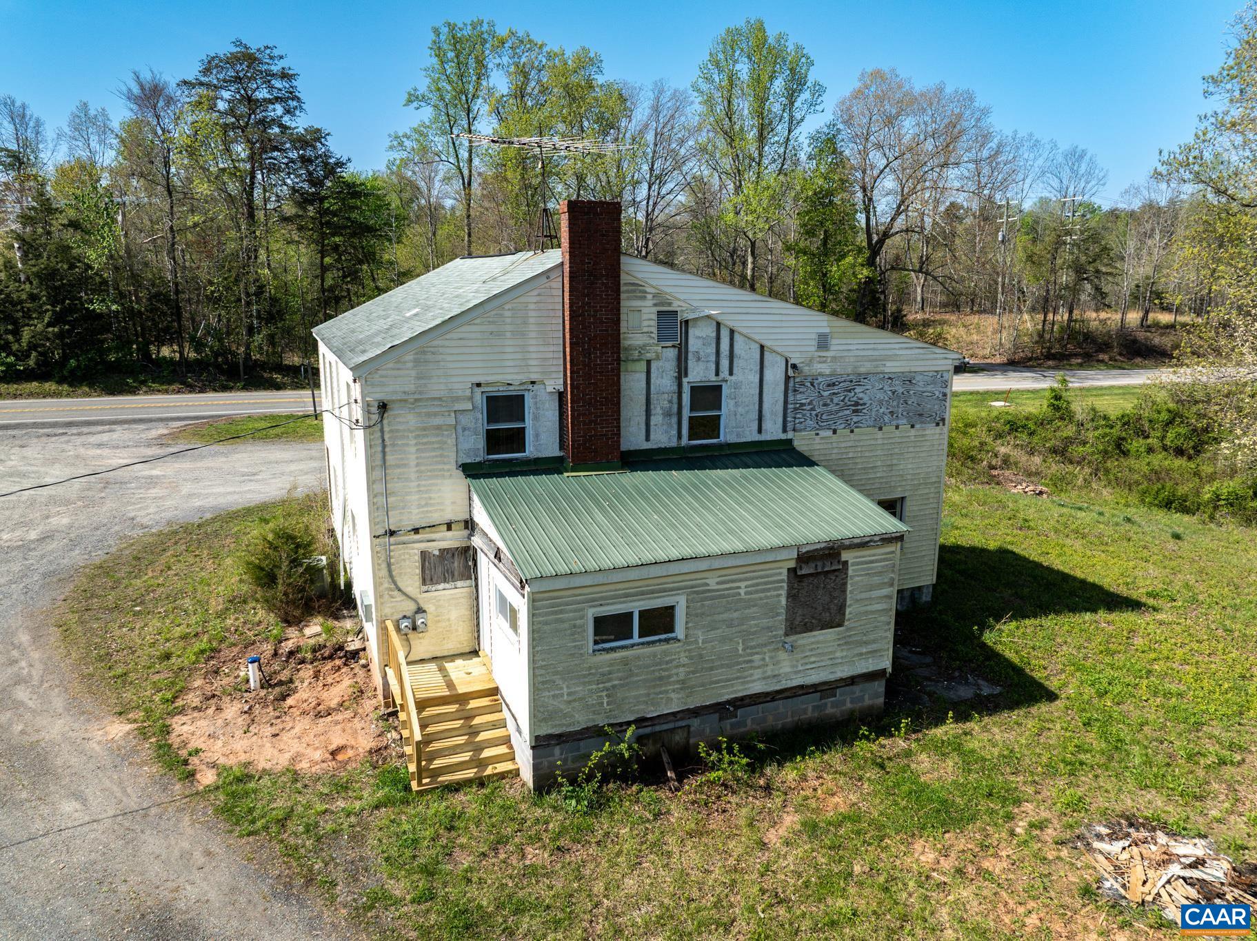 2624 ANDERSON HWY