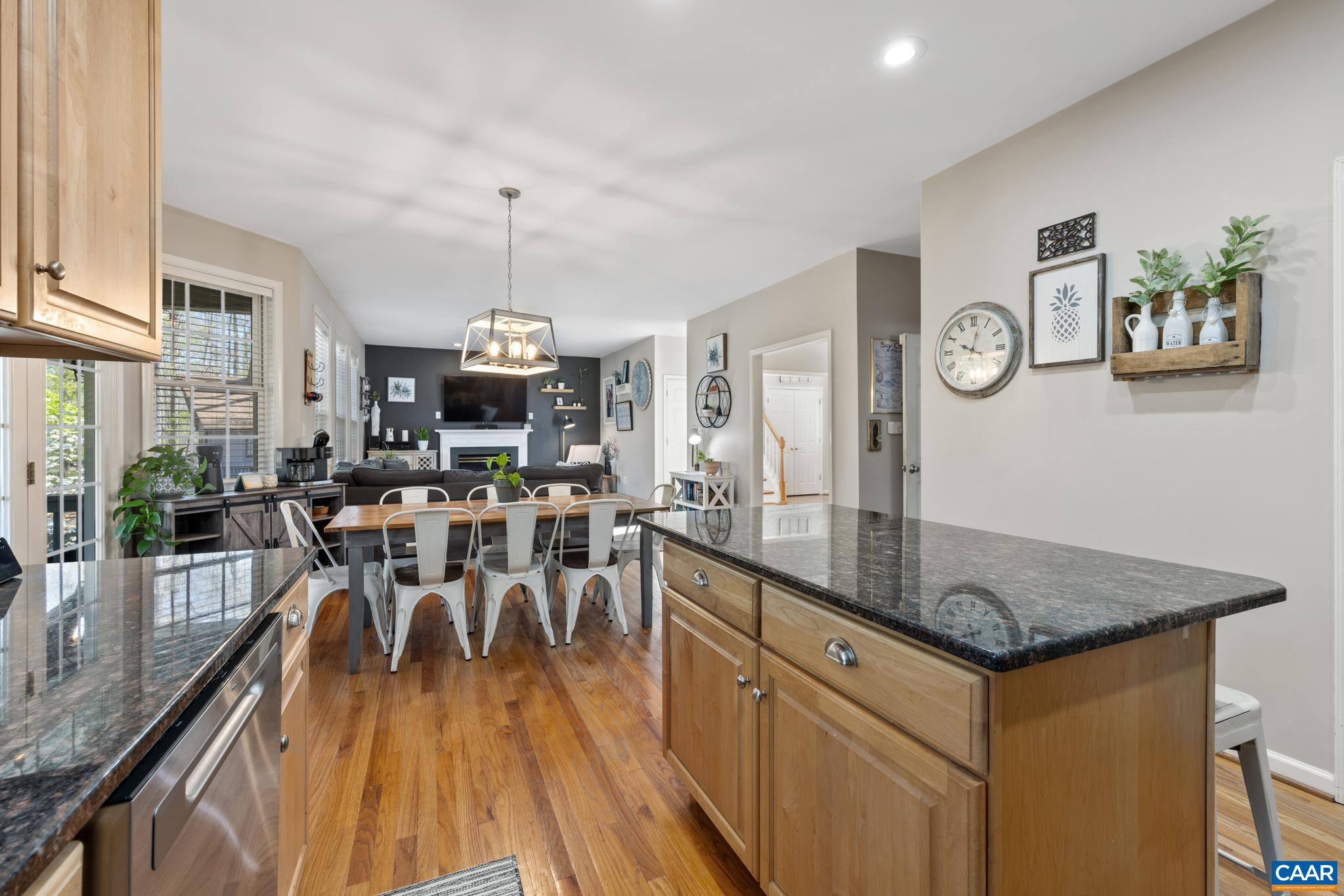 49 DOGLEG RD