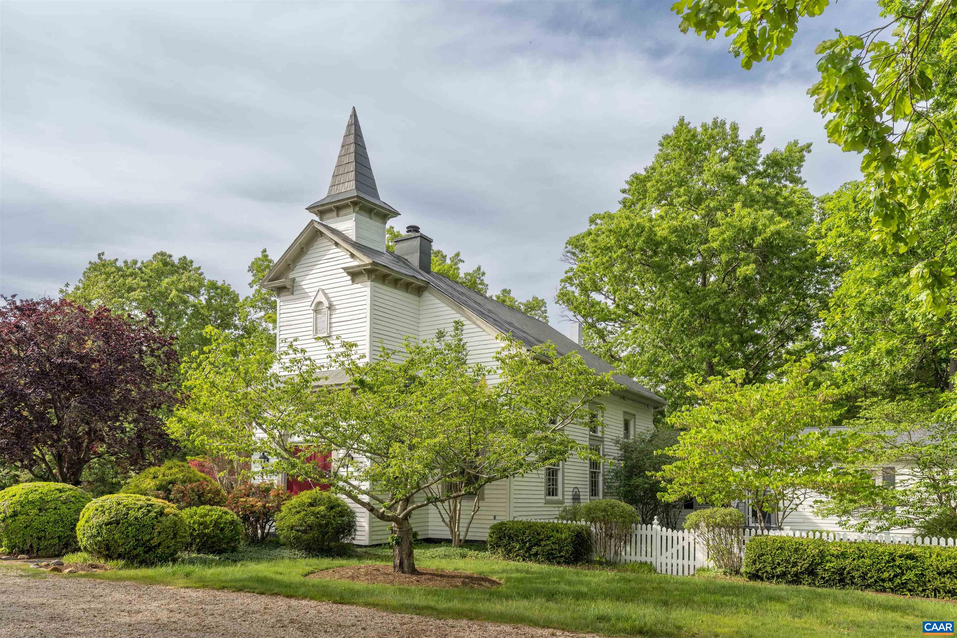 840 WELSH RUN RD