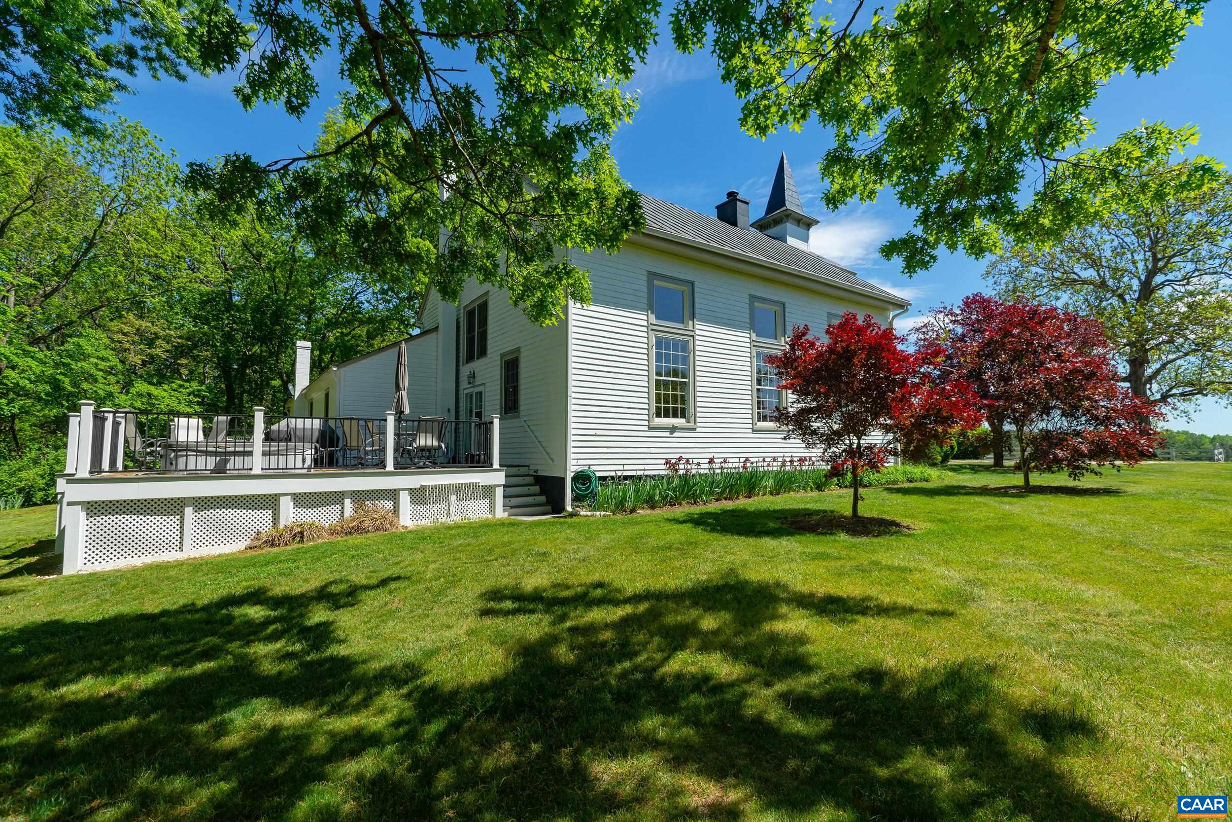 840 WELSH RUN RD
