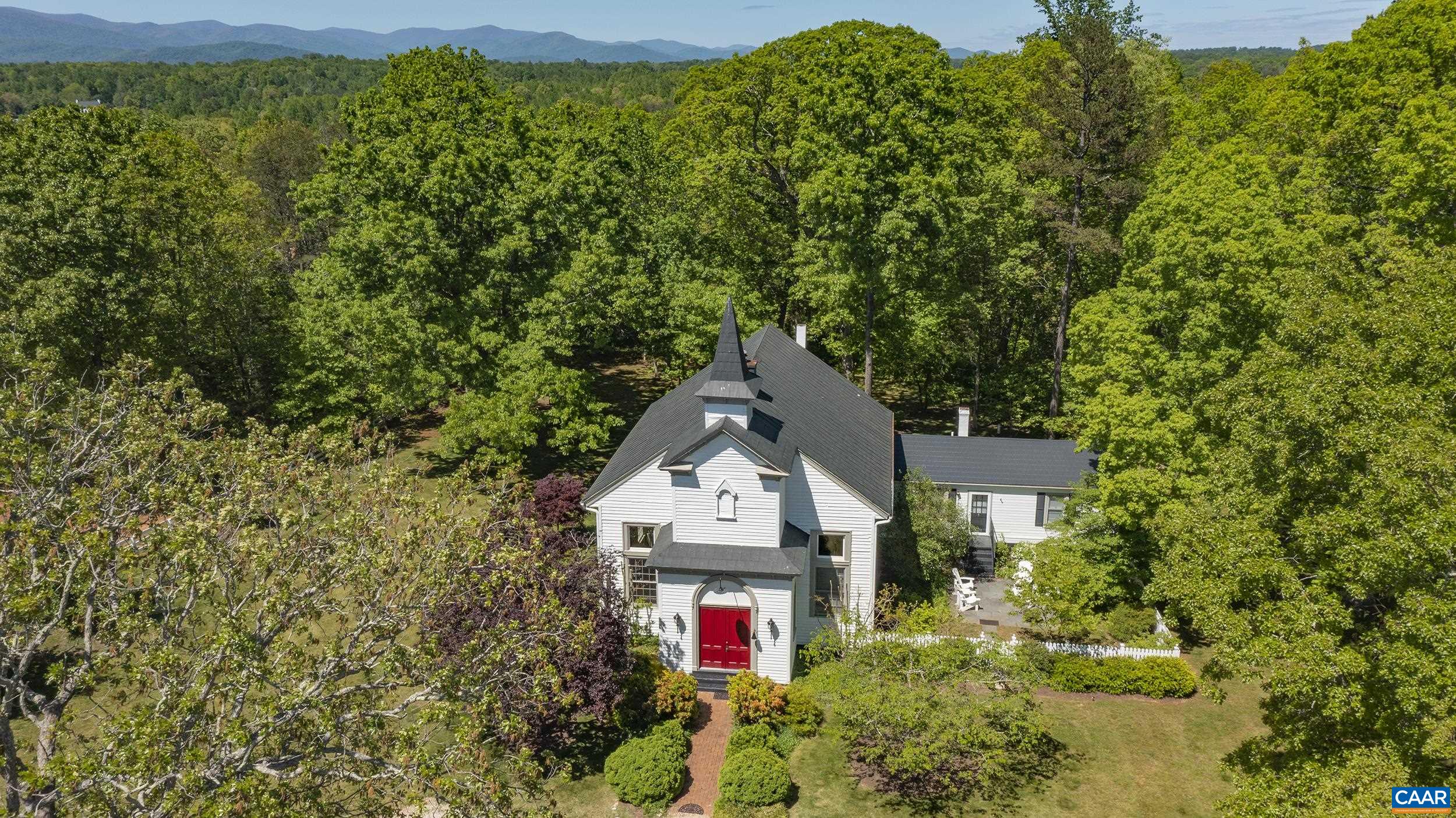 840 WELSH RUN RD