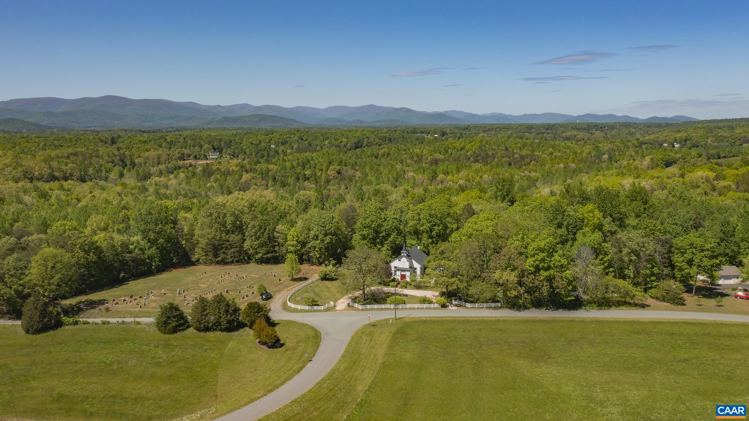 840 WELSH RUN RD