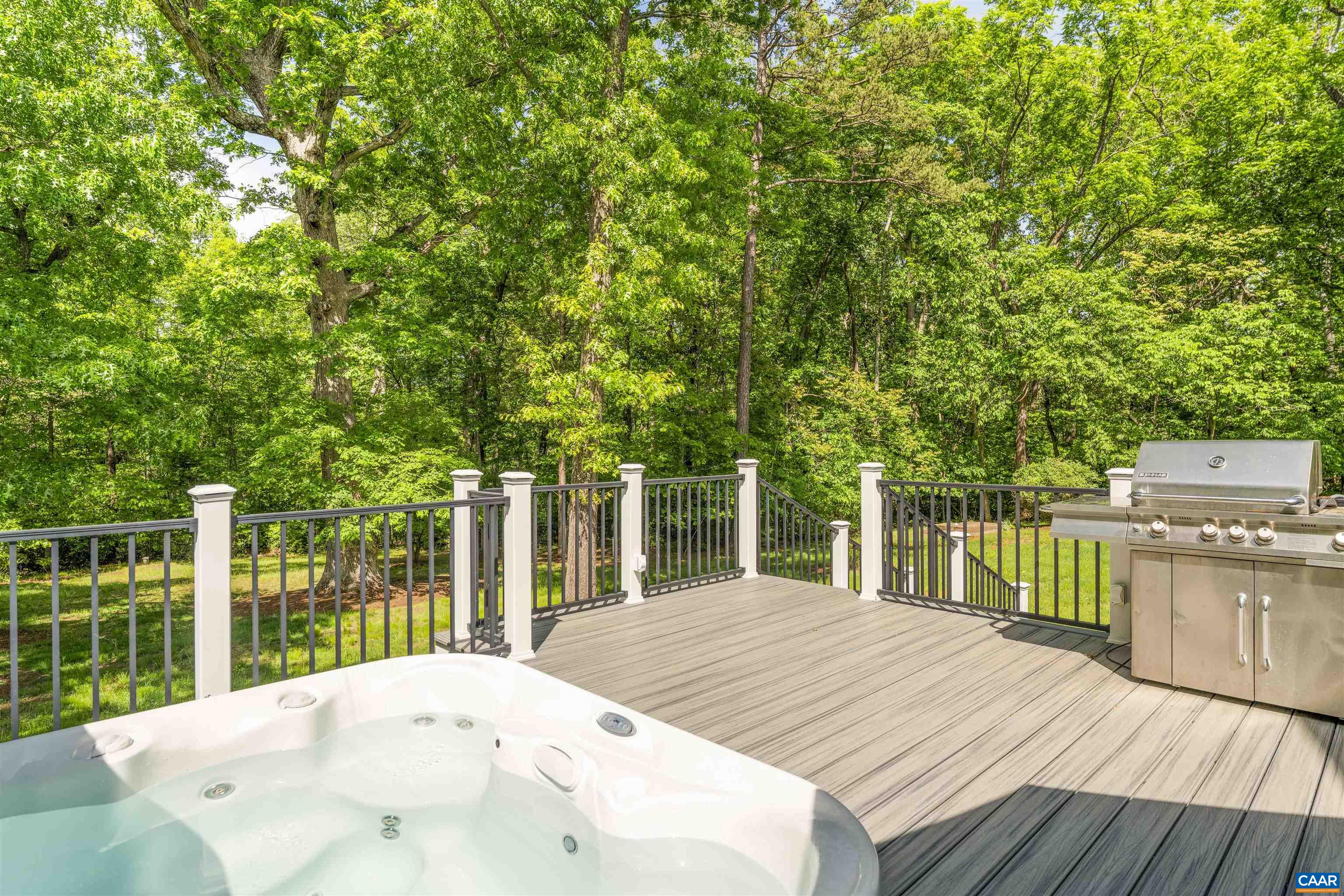 840 WELSH RUN RD