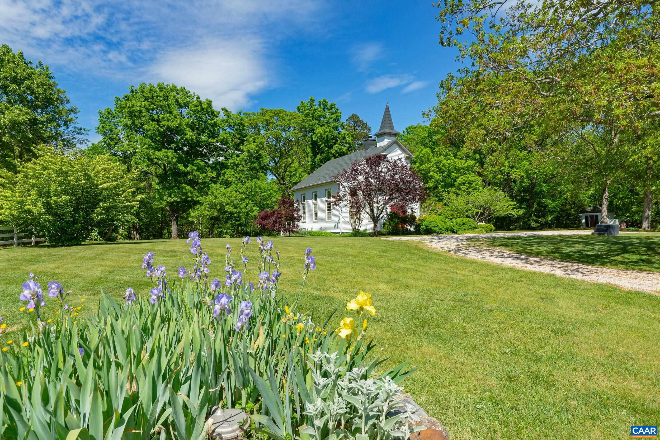 840 WELSH RUN RD