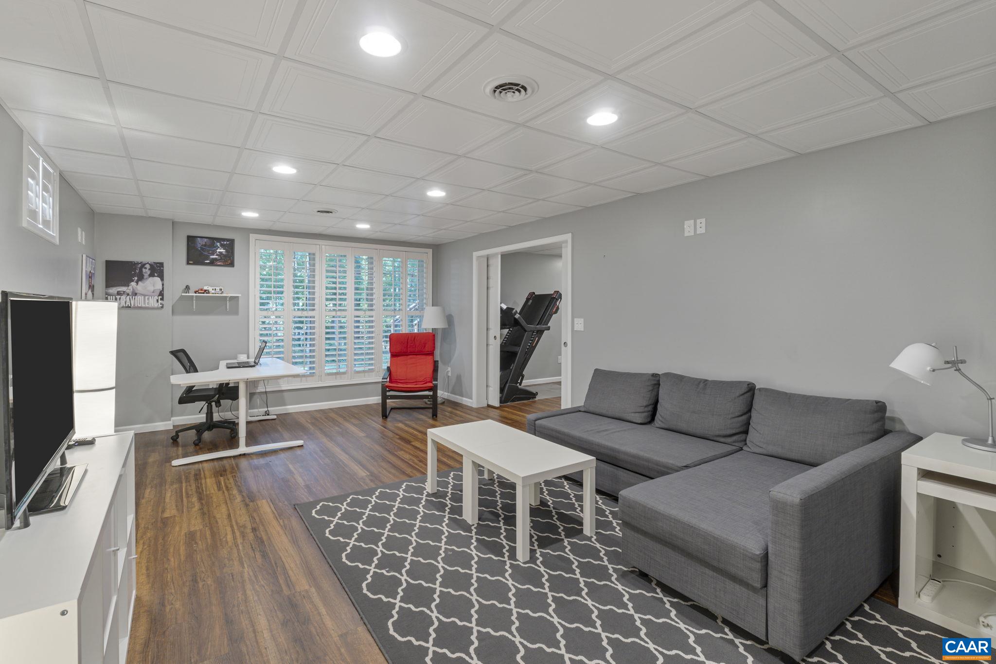 11 BEGUM RD
