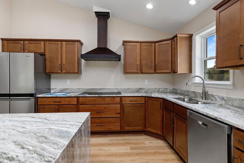 221 LINDBURGH DR