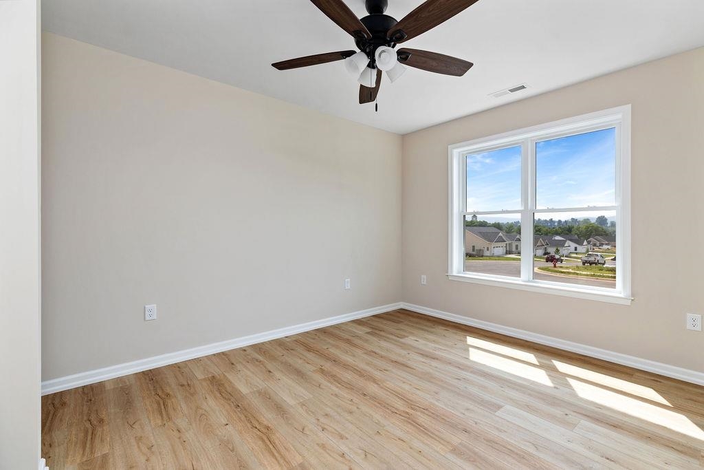 221 LINDBURGH DR