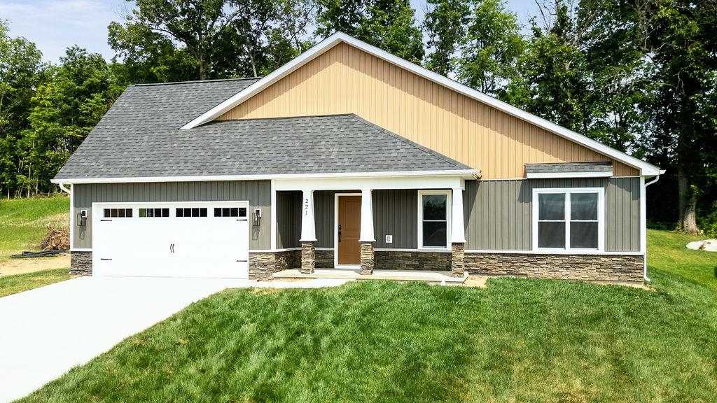 221 LINDBURGH DR