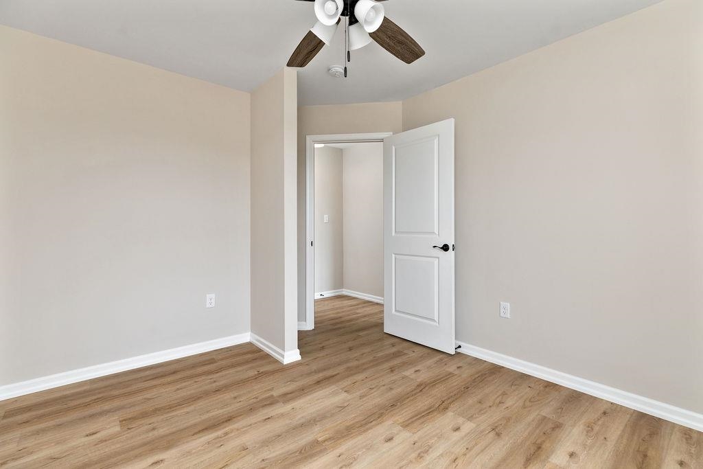 221 LINDBURGH DR