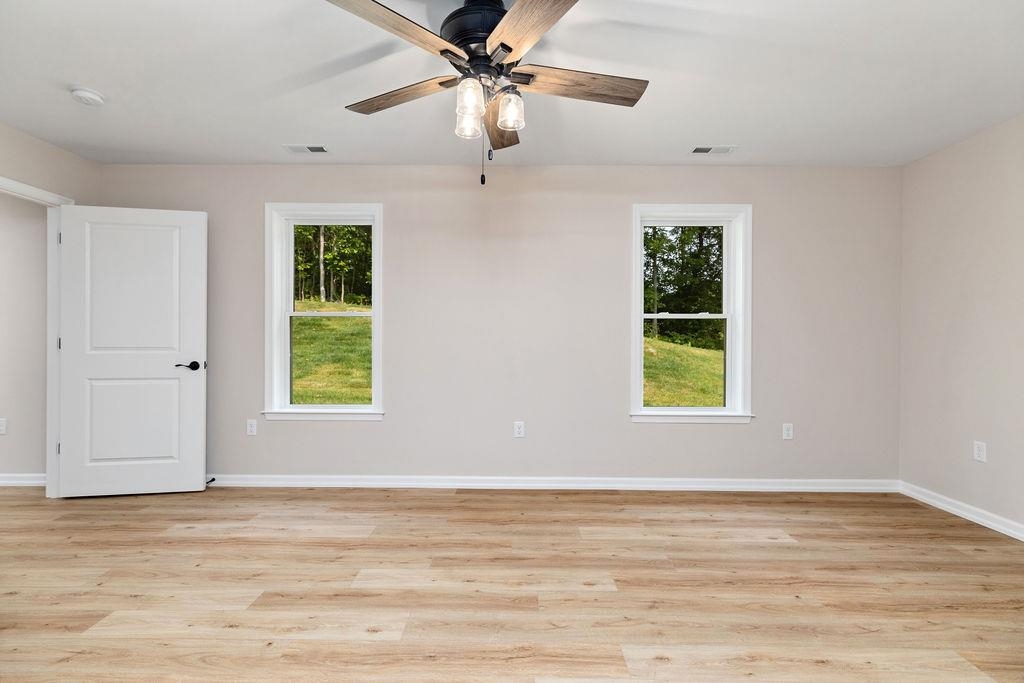 221 LINDBURGH DR