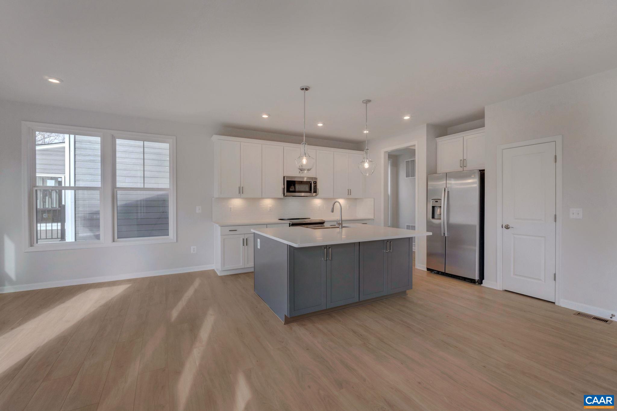 3053 RAMBLING BROOK LN