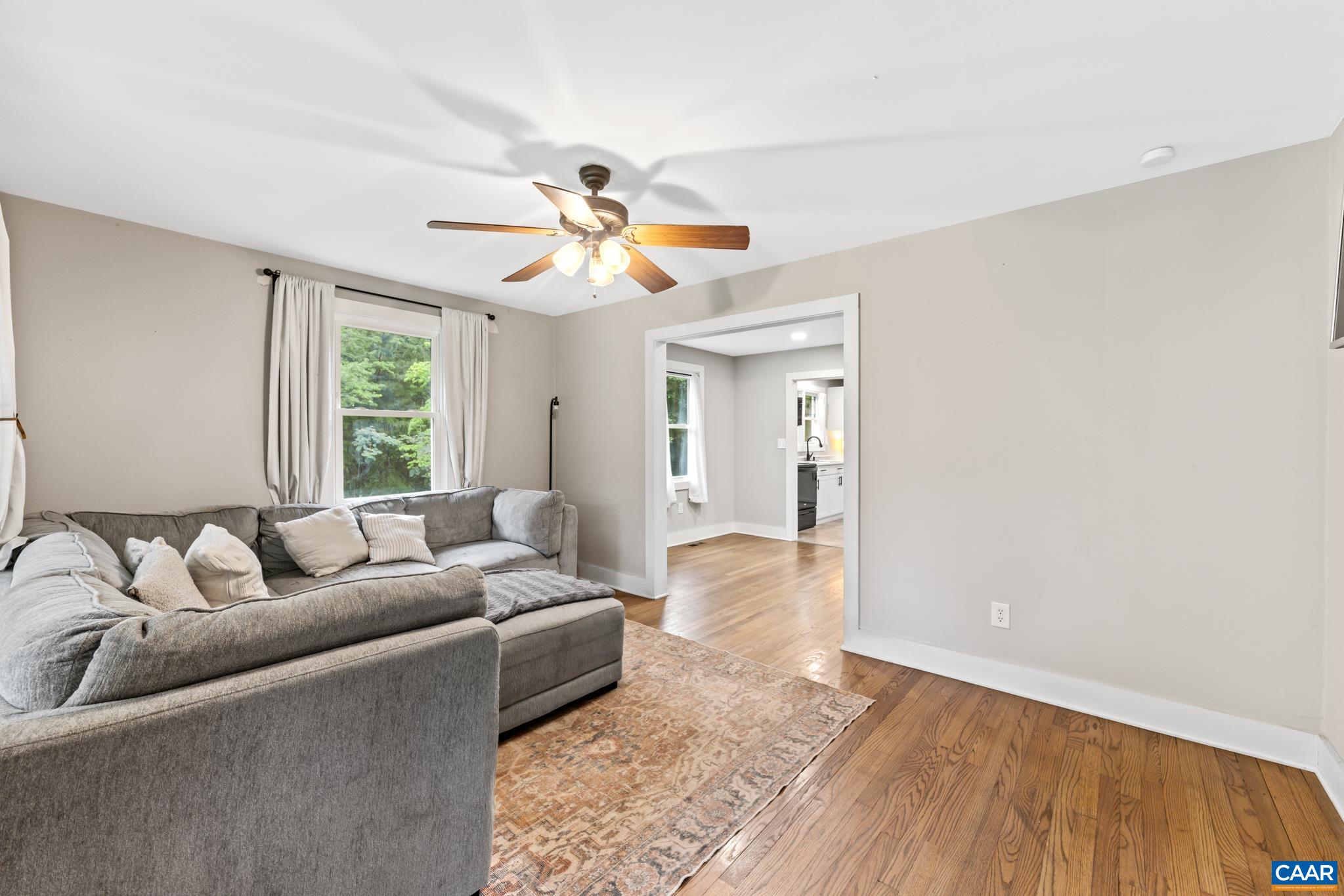 894 DOBBY CREEK RD