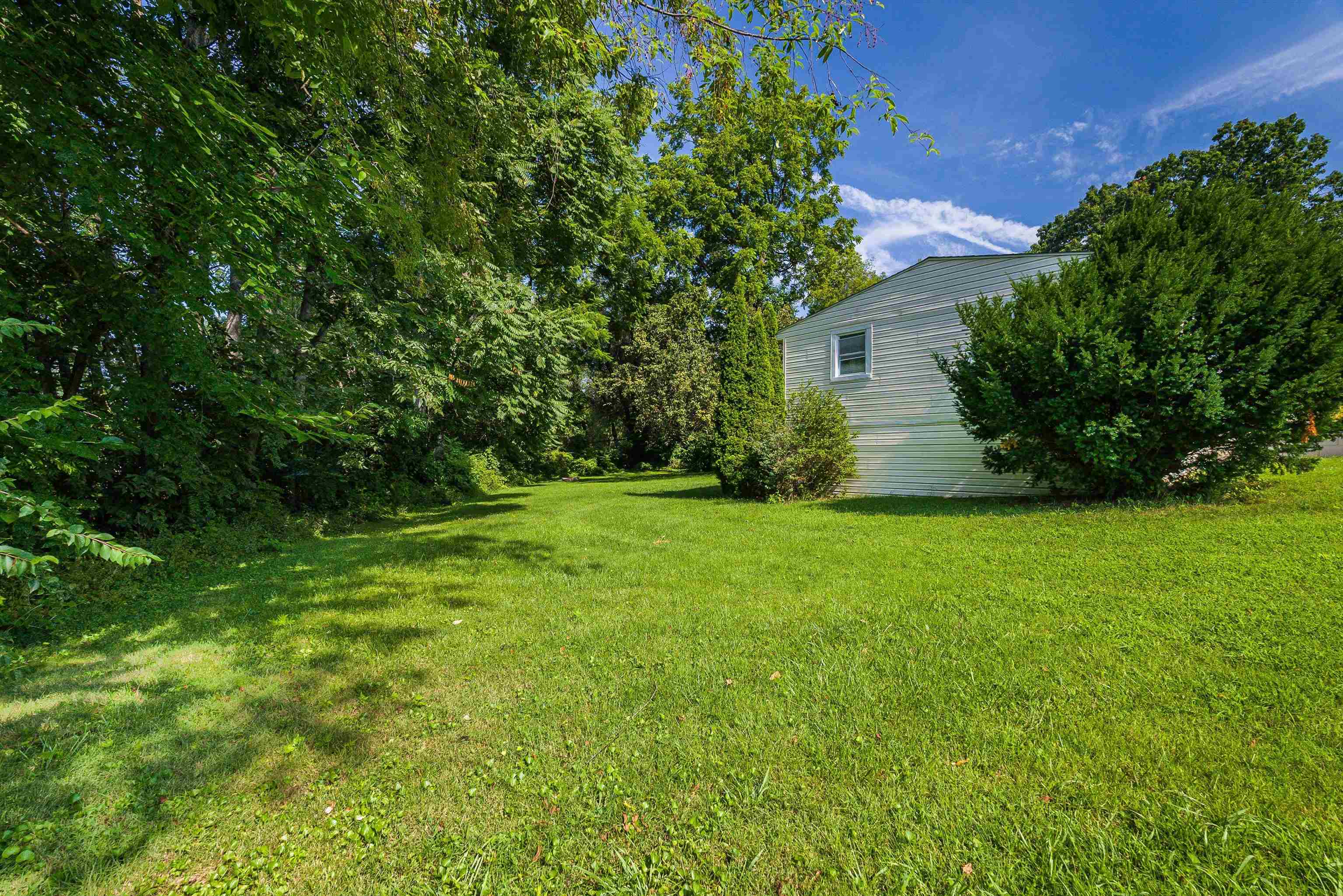 141 ELIZABETH AVE