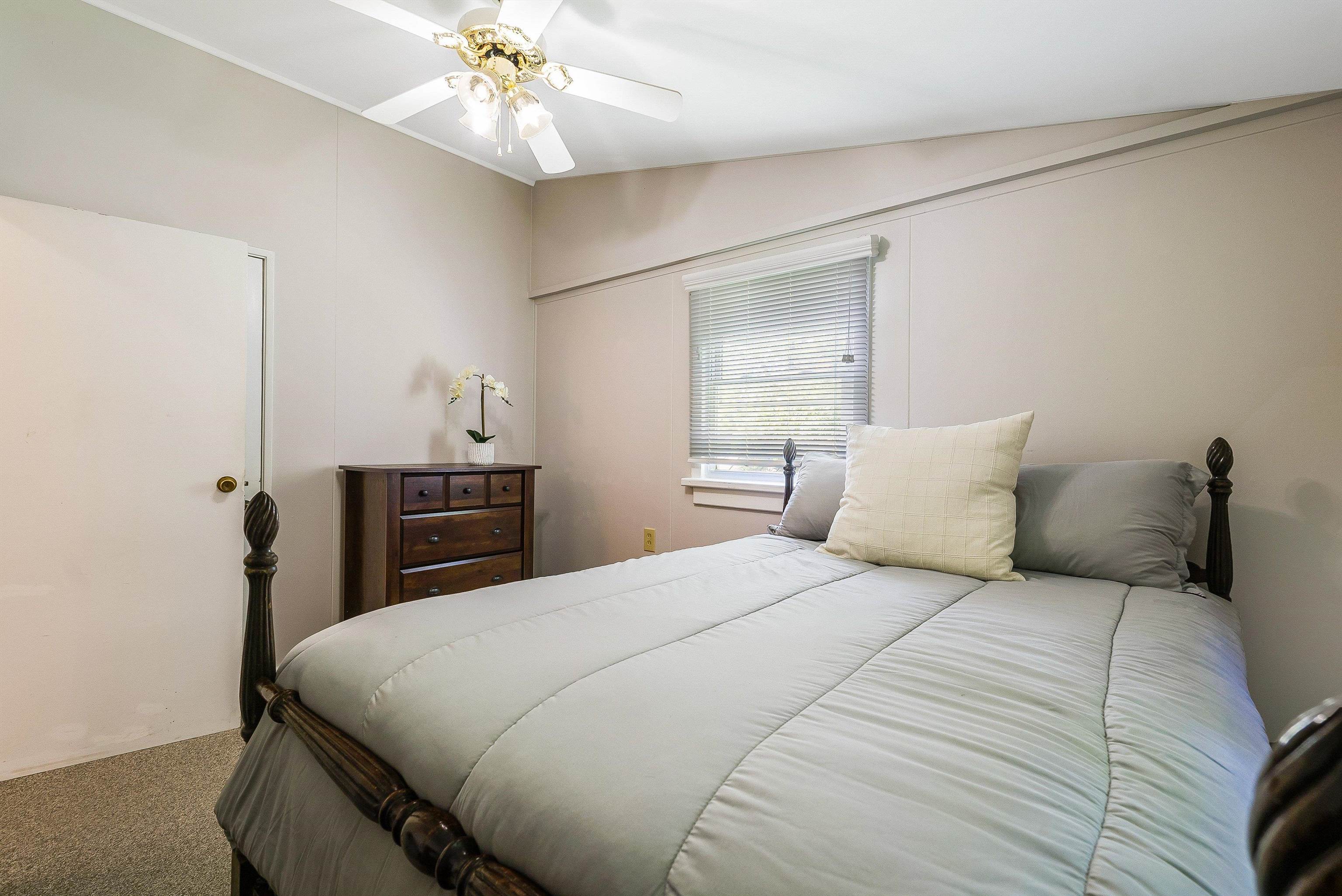 141 ELIZABETH AVE