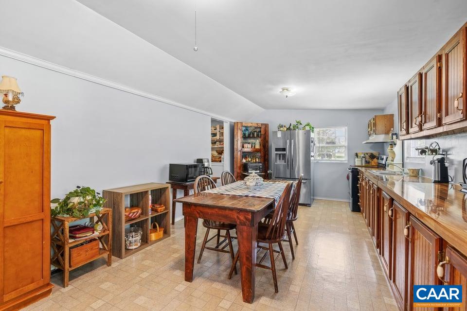 10589 SPOTSWOOD TRL
