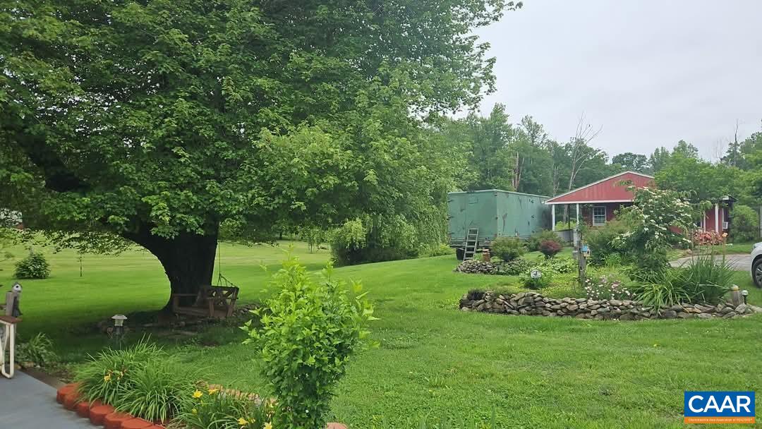 10589 SPOTSWOOD TRL