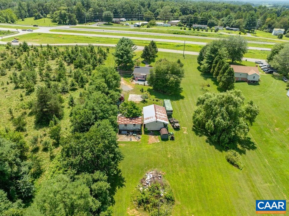 10589 SPOTSWOOD TRL